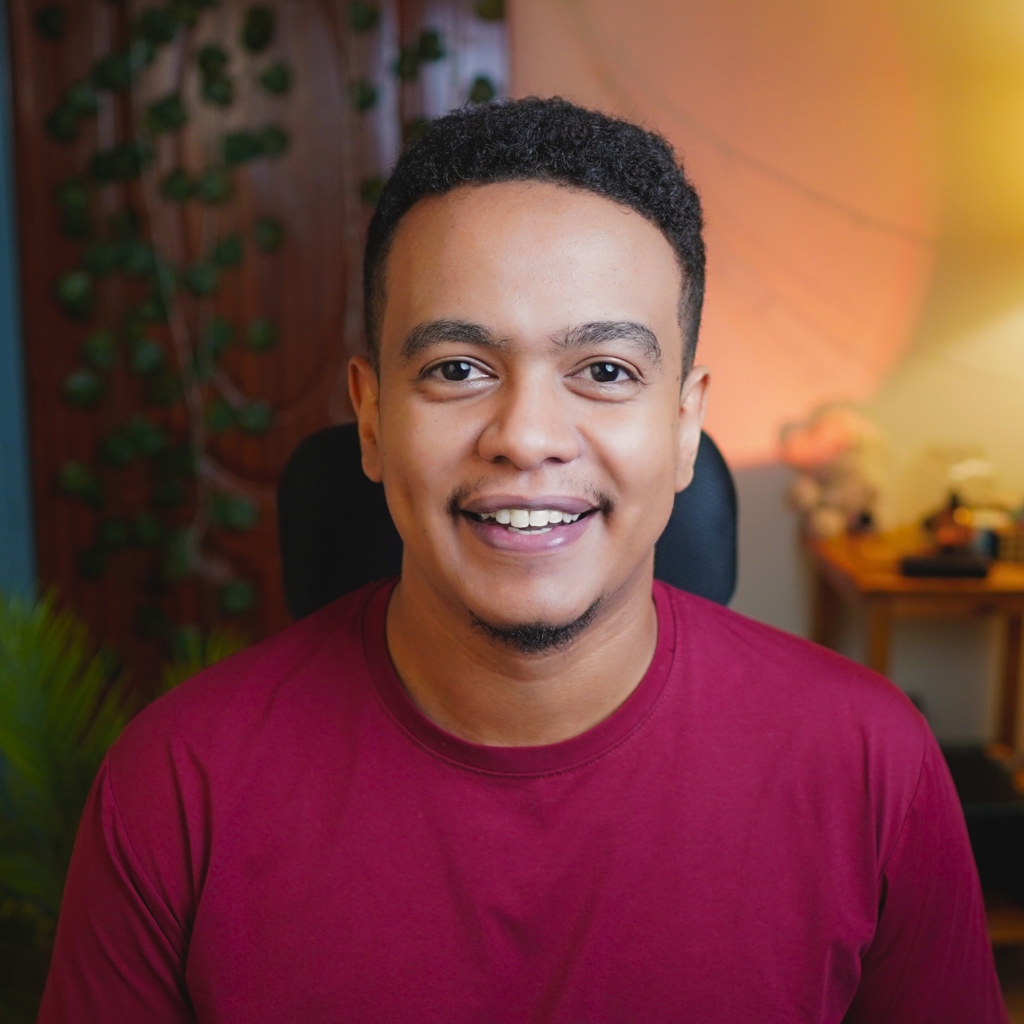 بدر إبراهيم — مدرب الذاكرة